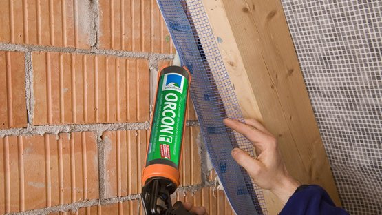 8a. Alternatief: aansluiting op ongepleisterde ondergronden